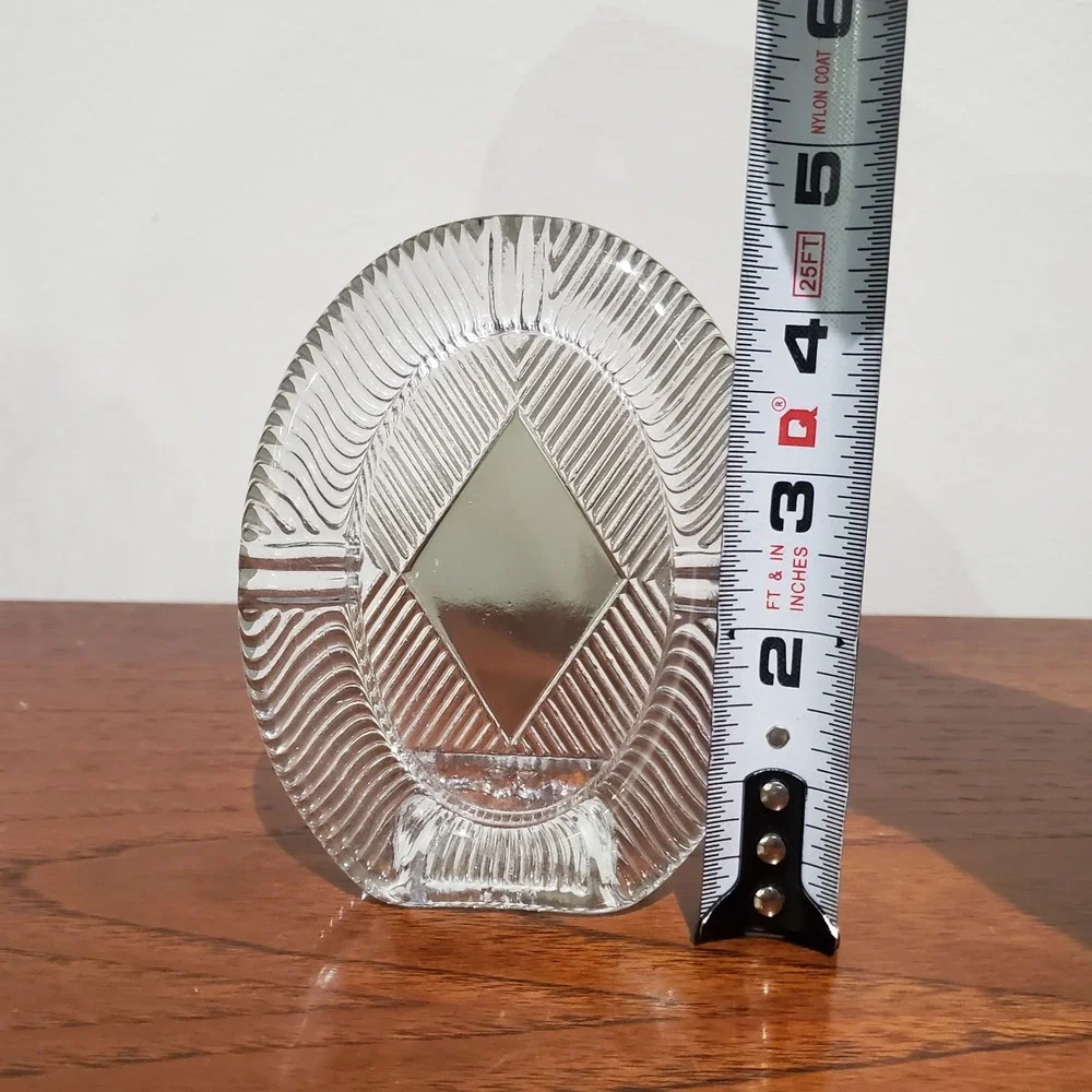 Vintage‎ clear crystal oval frame, small, 4.5